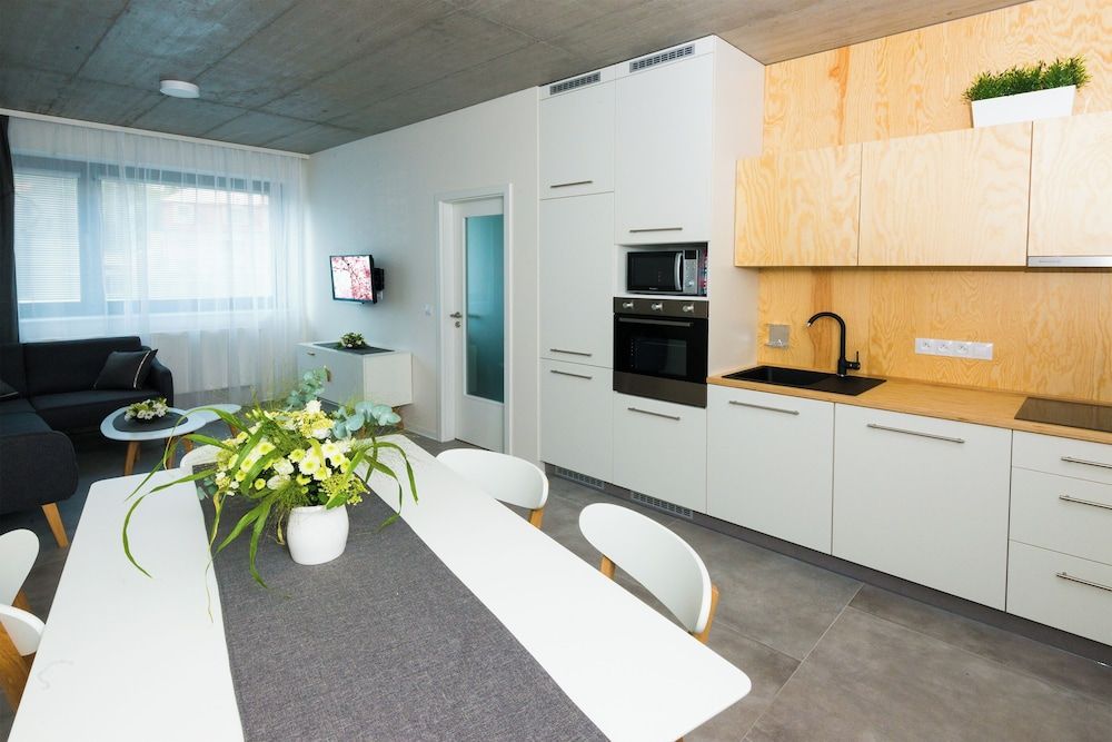 undefined Residence Trafick 3