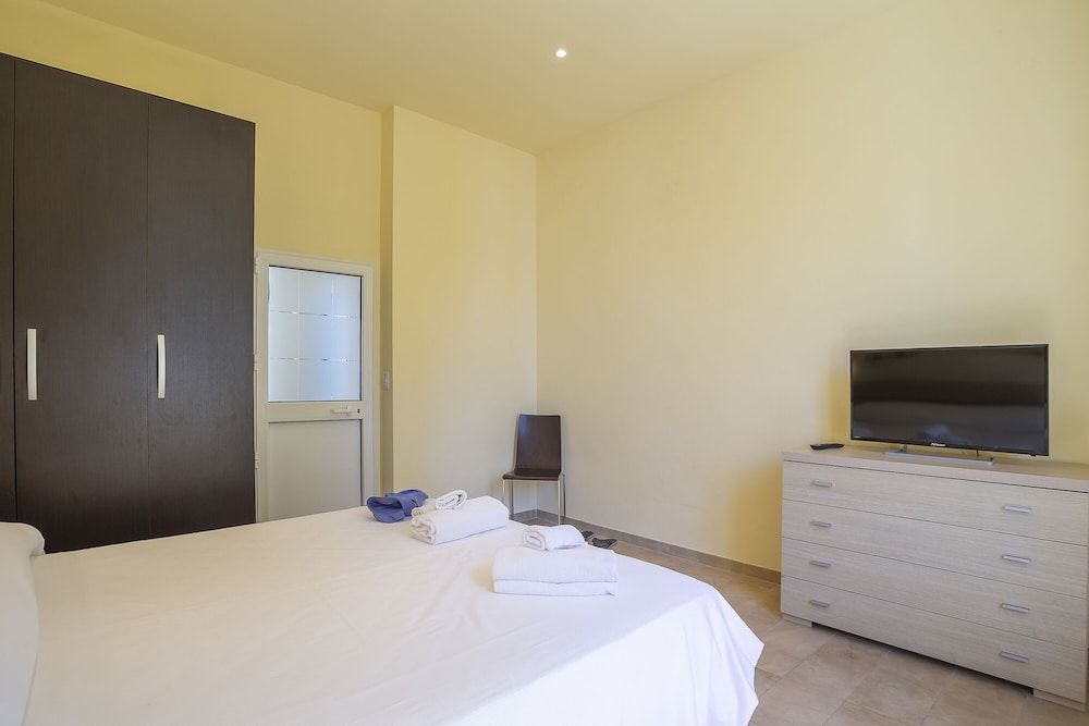 Guerrini Hotel Triple Room, Multiple Beds