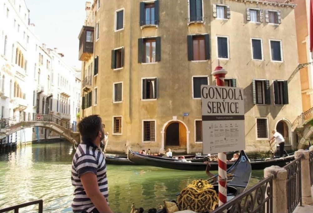 undefined Anzolo Palace 6