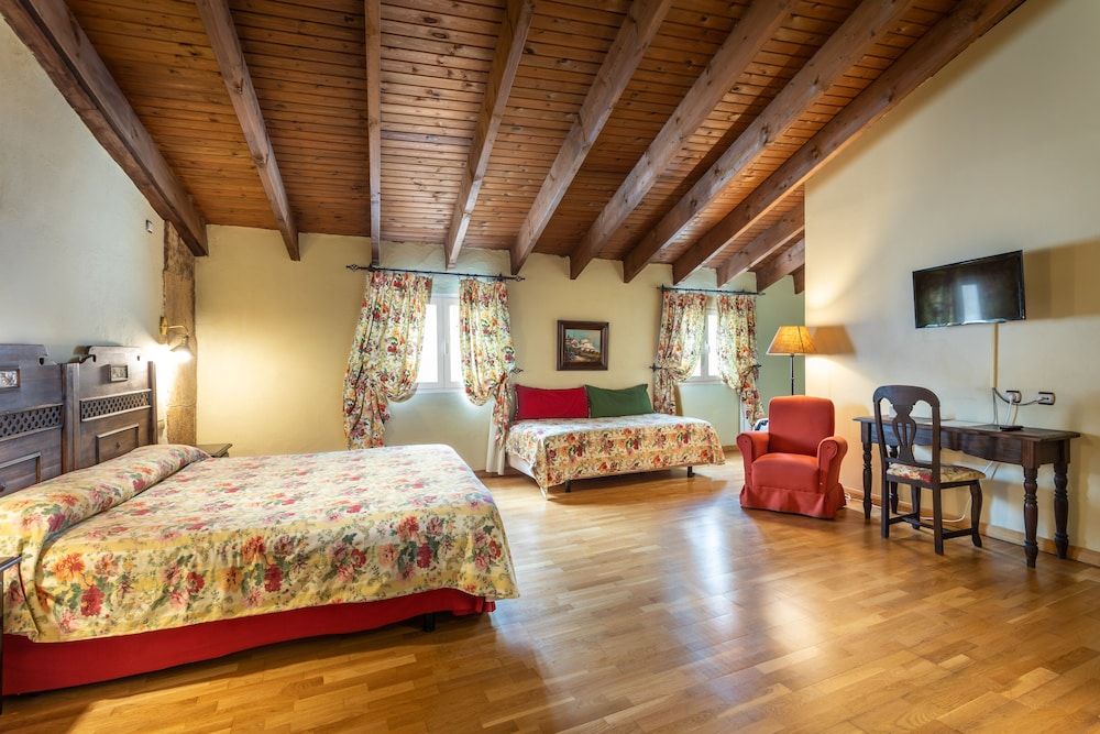 Hotel São João de Deus by RIDAN Hotels Family Quadruple Room