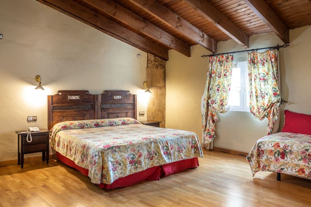 Hotel São João de Deus by RIDAN Hotels Family Quadruple Room 3