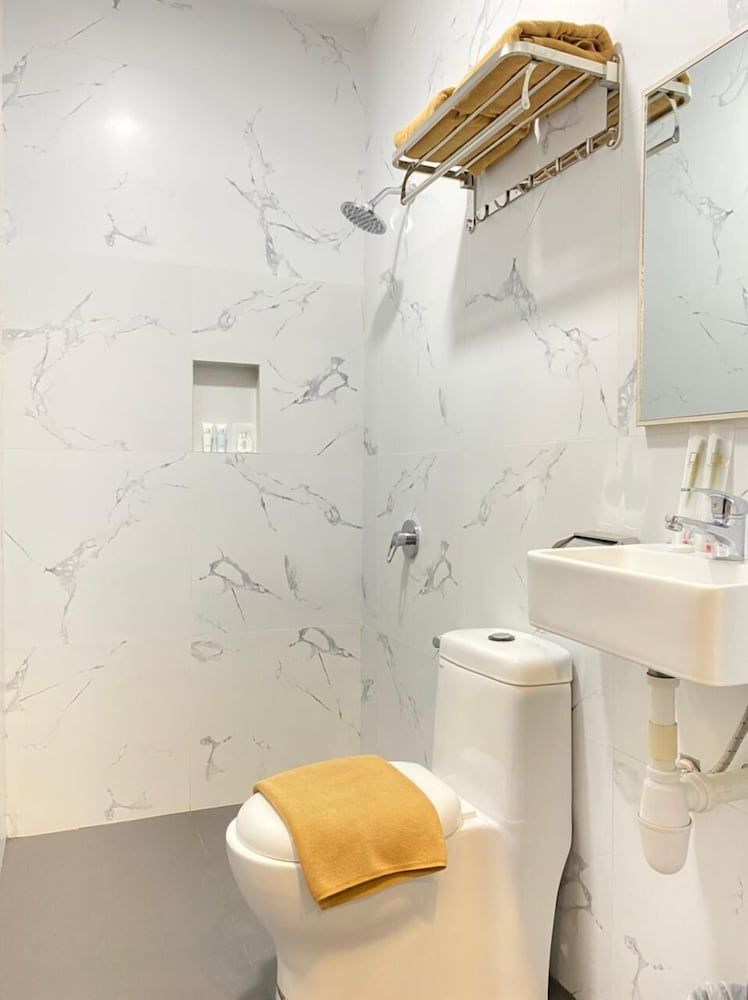 Batam 1 Hotel Superior Double Room 4