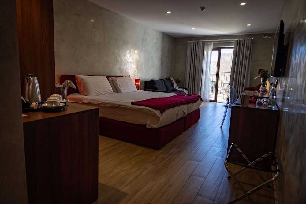 Adelphi Boutique Hotel Deluxe Double or Twin Room