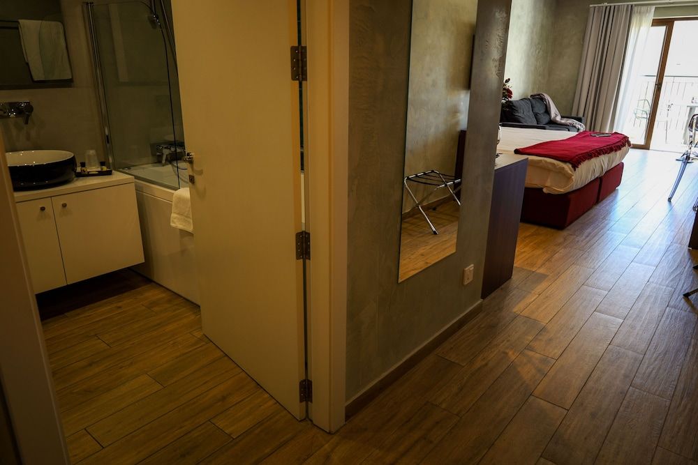 Adelphi Boutique Hotel Deluxe Double or Twin Room 3