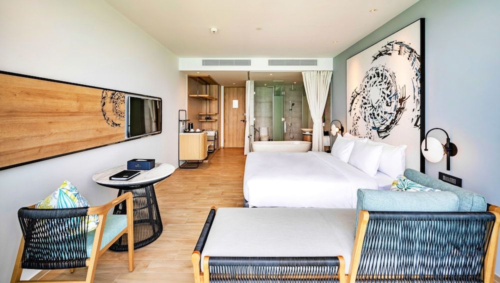 Premier Signature Ocean View King
