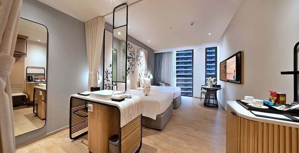 Premier City View Twin