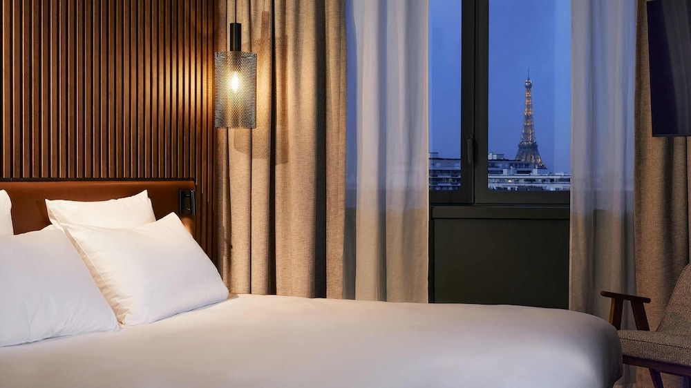 Le Bellune Paris Hotel & Spa