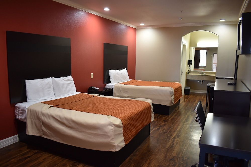 Platinum Inn Katy Room, 2 Queen Beds 2