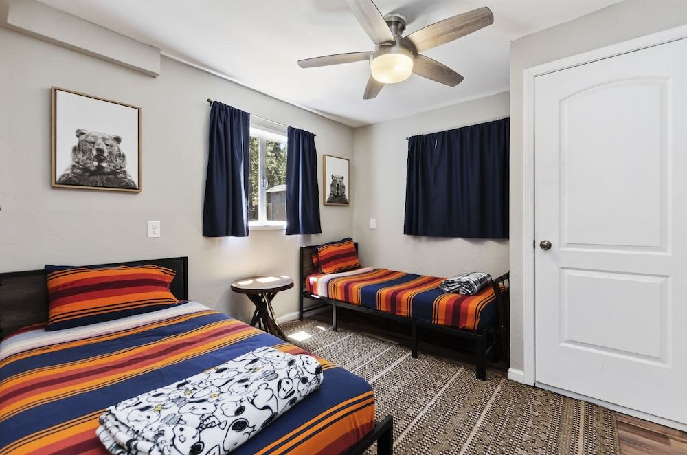 Playpark Lodge Family Suite, Multiple Beds 3