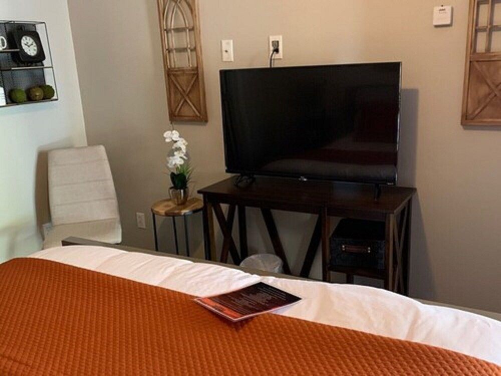 Playpark Lodge Deluxe Room, 1 Queen Bed 11