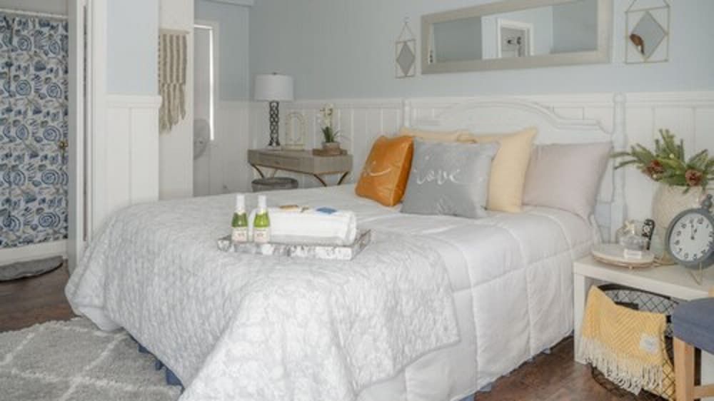 Playpark Lodge Standard Room, 1 Queen Bed 10