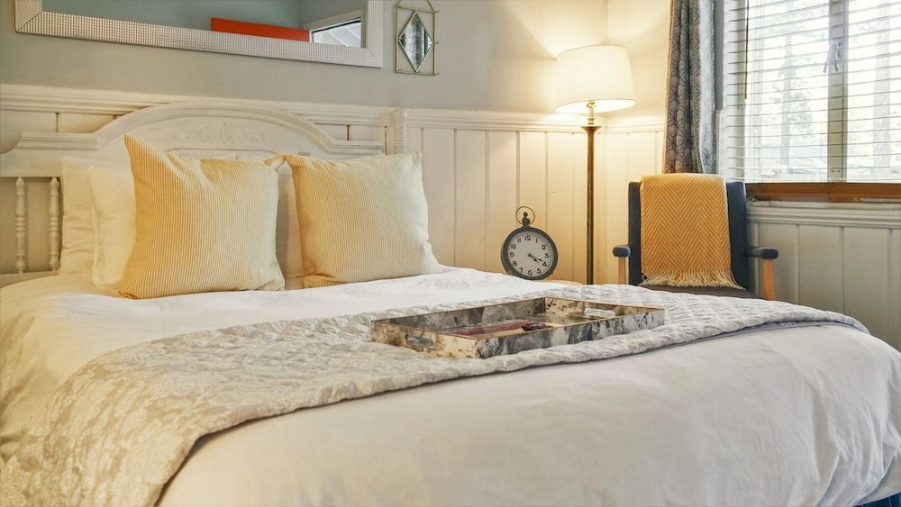 Playpark Lodge Standard Room, 1 Queen Bed 7