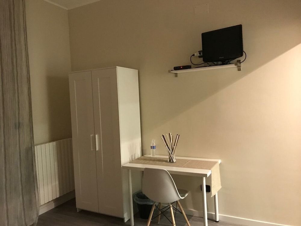 Raya 28 Comfort Double Room 4