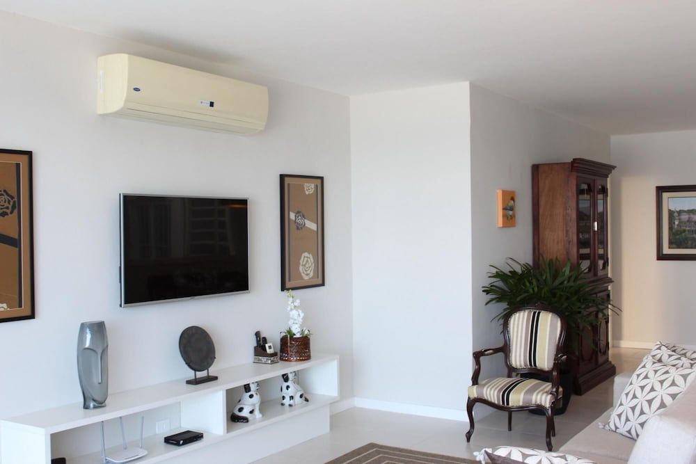 Penthouse With sea View on the Beachfront Vsc1 Apartment 69