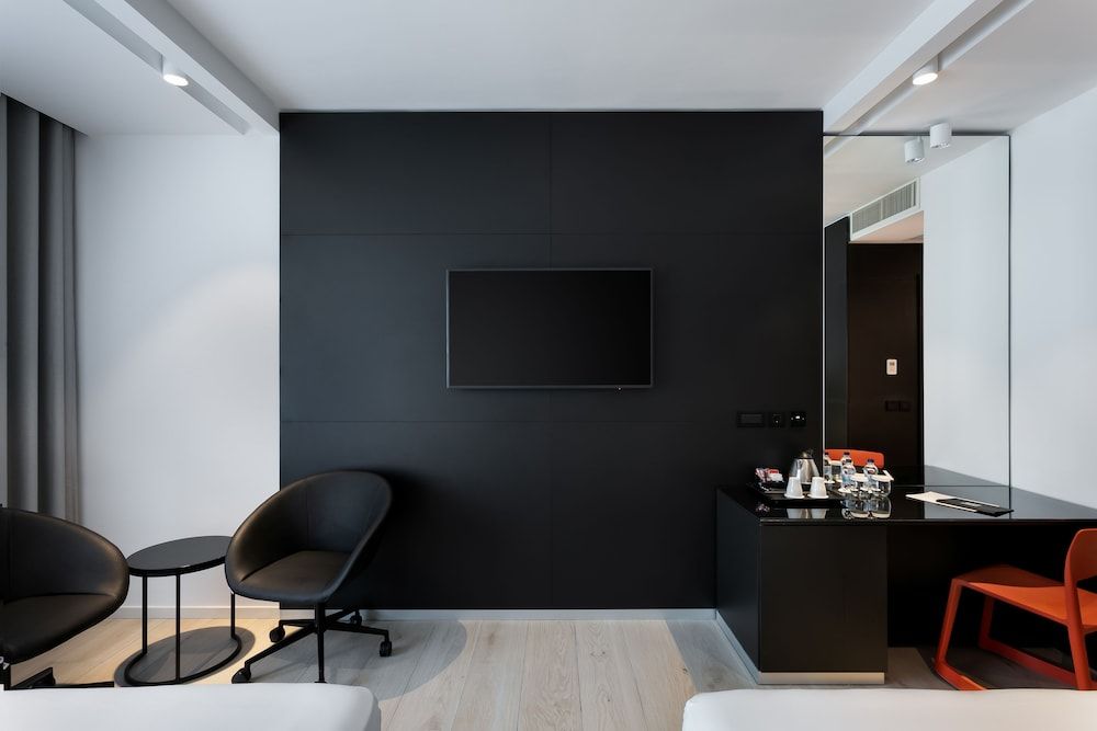 Verdi Gzira Promenade Deluxe Twin Room 6