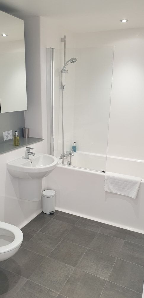 Quay Apartments Exchange Quay Two Bedroom Apartment 6