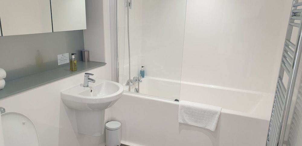 Quay Apartments Exchange Quay Two Bedroom Apartment 5