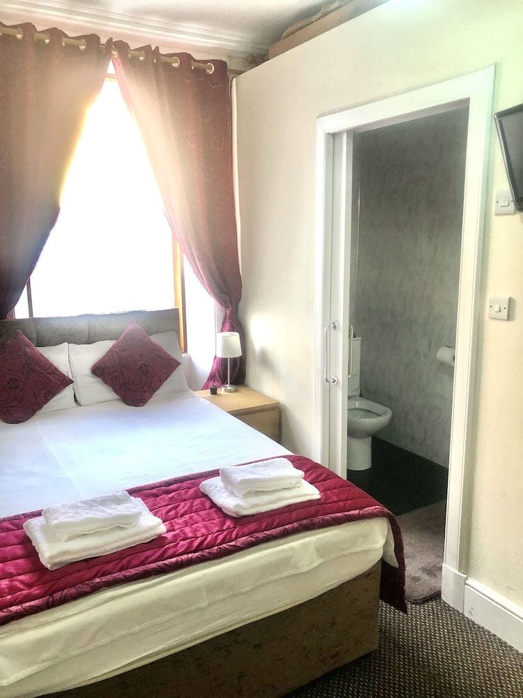 Dalry guesthouse Double Room, Ensuite 3