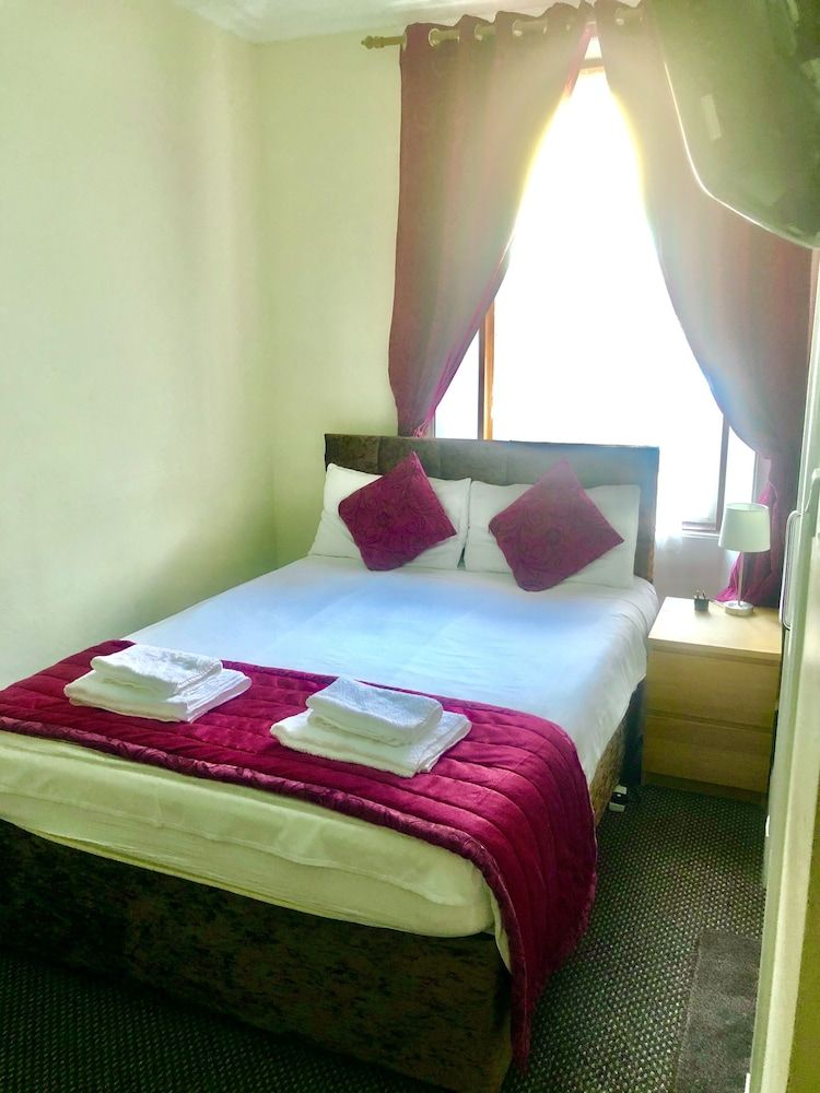 Dalry guesthouse Double Room, Ensuite 5