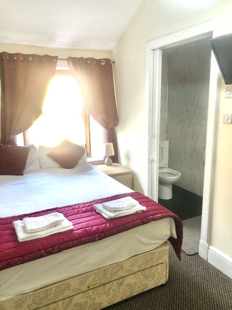 Dalry guesthouse Double Room, Ensuite 2