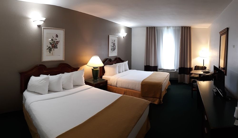 Room, 2 Queen Beds