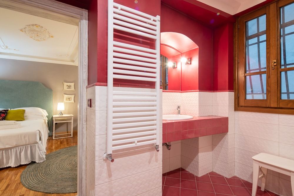 Uffizi Romantic Flat by Mmega Romantic Apartment, 1 Bedroom 11