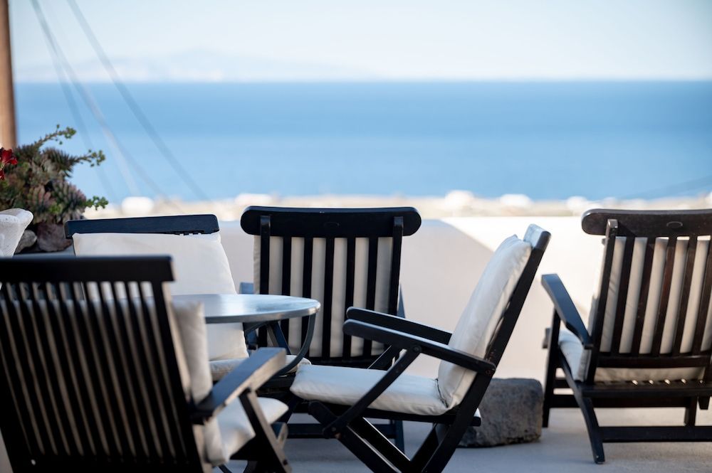 Lotza Studios Traditional Studio 26