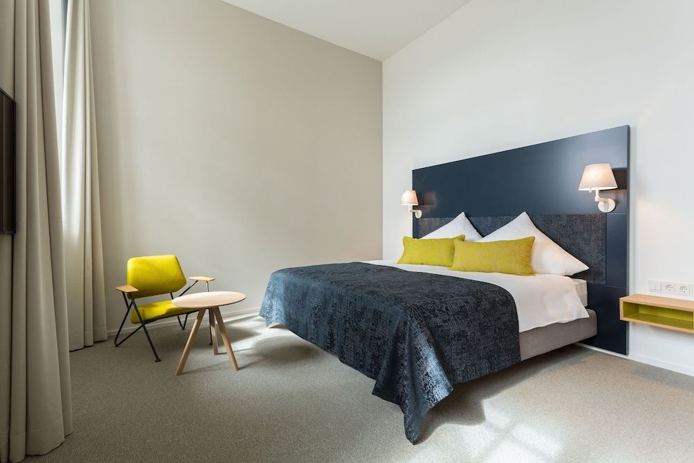 Katholisch-Soziales Institut Comfort Double Room, City View 4