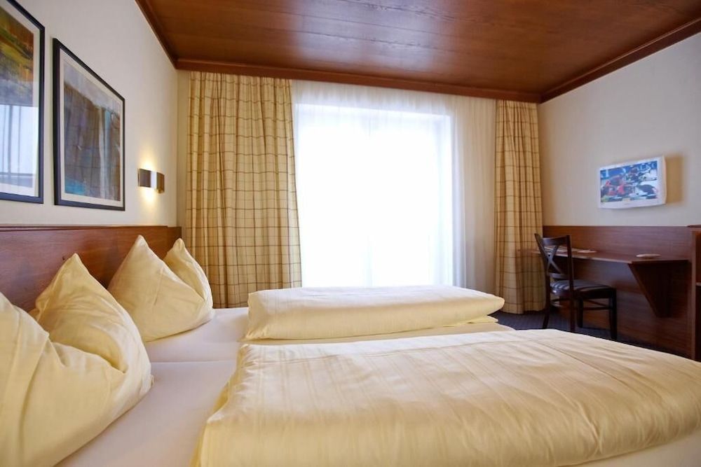 Hotel Pinzgauerhof by Alpeffect Hotels Double Room 2 Adults 3