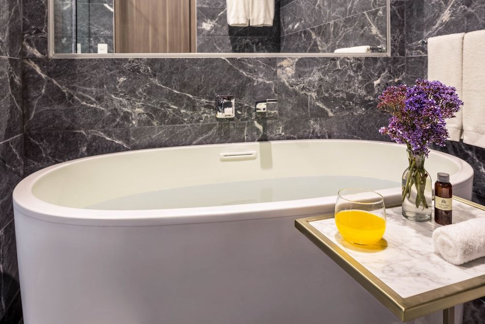 Mathias Luxury Plus by Viadora Signature Suite, 2 Bedrooms, 2 Bathrooms 8