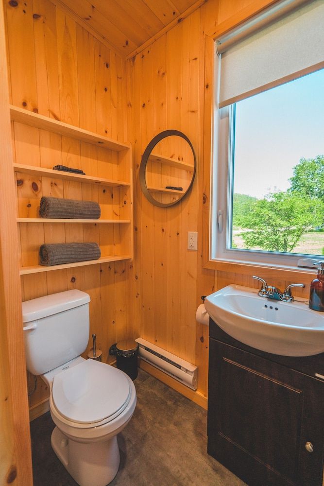 Le 2800 du Parc Cabin 6