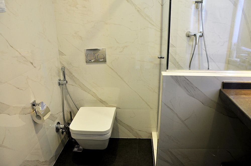 River View Hotel Tbilisi Standard Twin Room 5