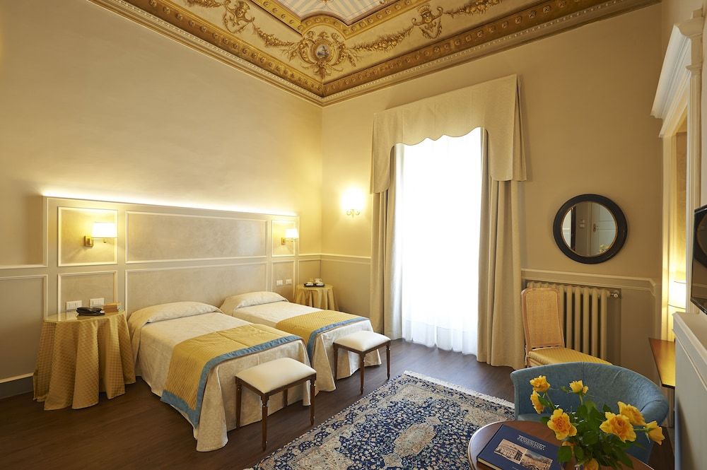 Hotel Firenze Capitale Superior Double Room 2
