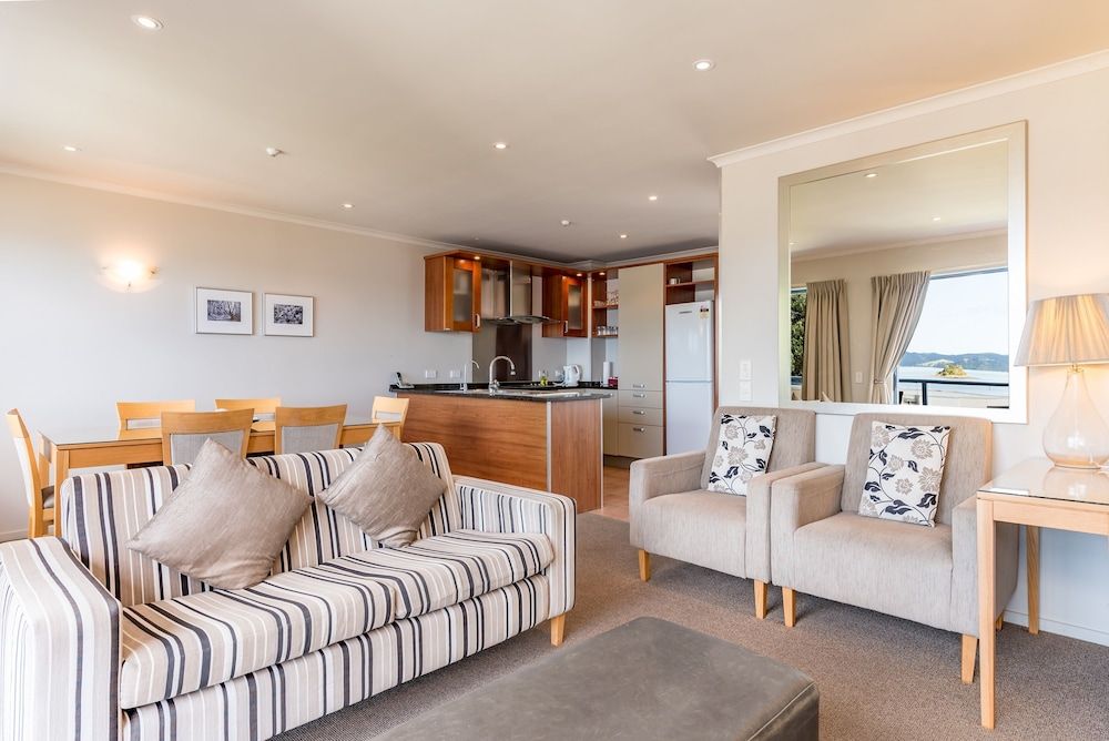 Family Room, 2 Bedrooms, 2 Bathrooms, Ocean View