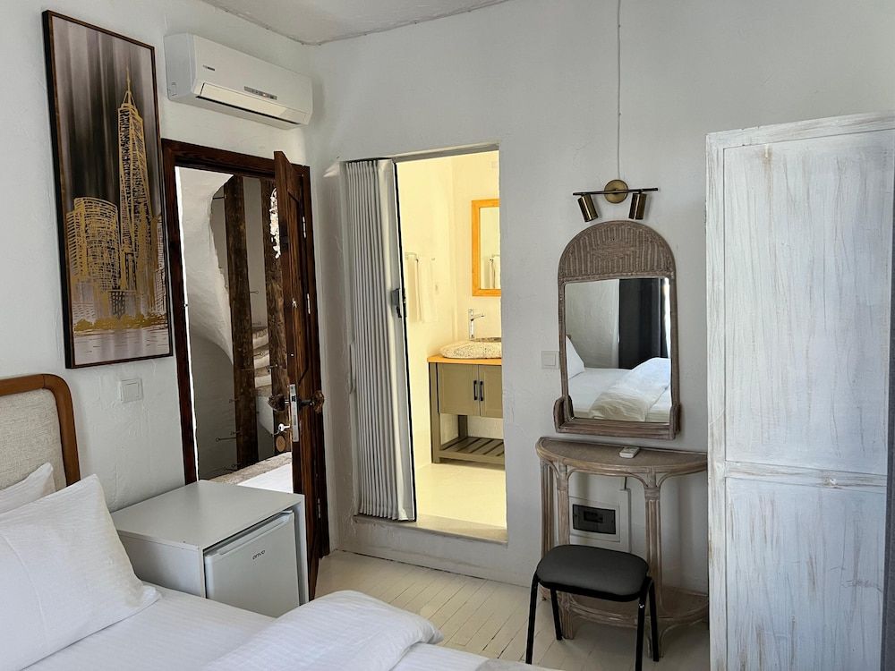 undefined Hotel B House 2