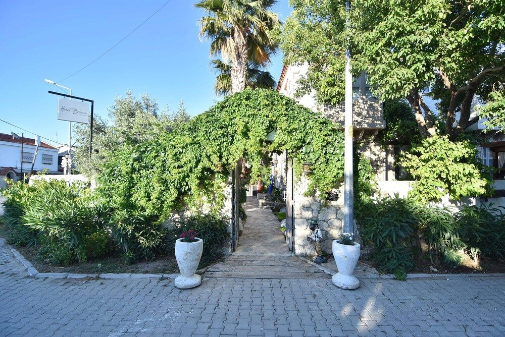 undefined Hotel B House 7