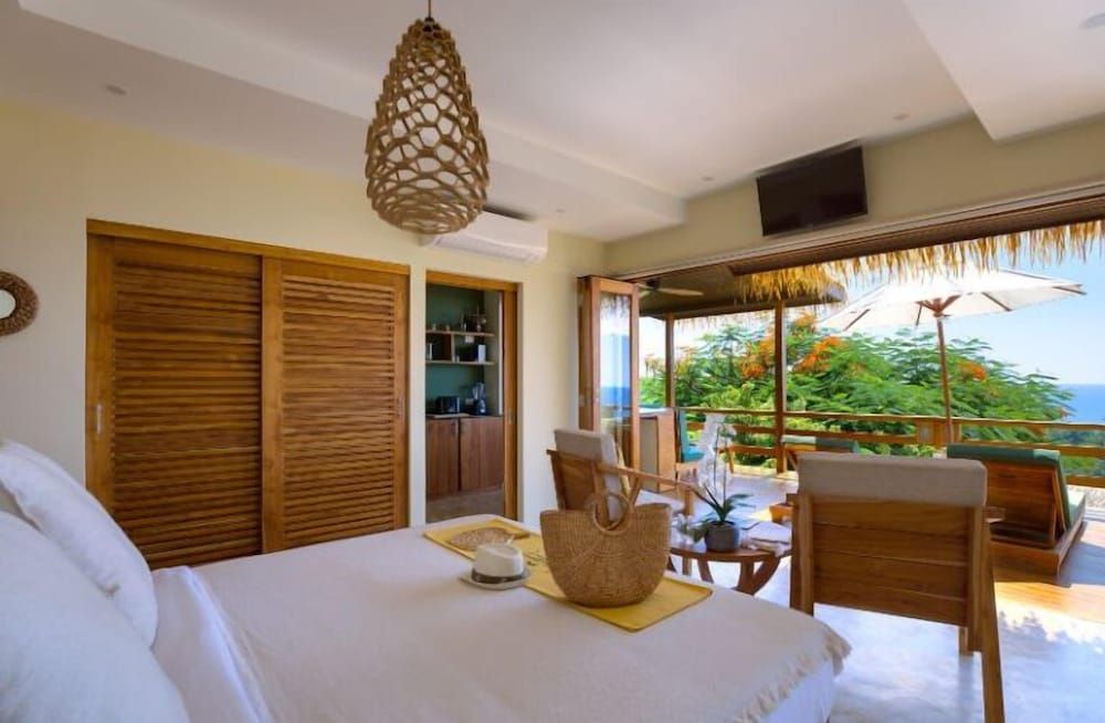 1-Bedroom with Private Pool