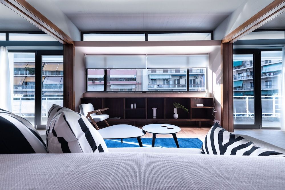 The H Experience Boutique Apartments Athens Blue and Peach Two Bedroom Apartment Free Parking 6