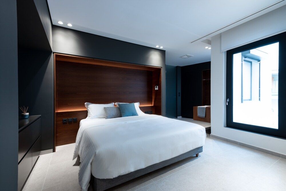 The H Experience Boutique Apartments Athens Grey and White Two Bedroom Apartment Free Parking 9