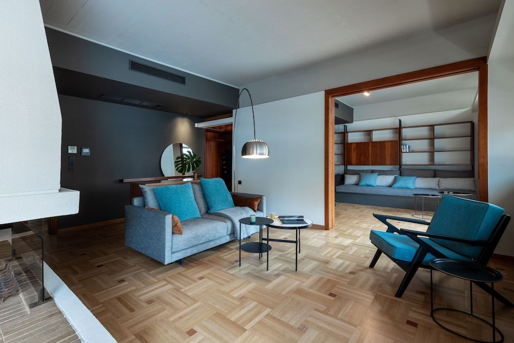 The H Experience Boutique Apartments Athens Grey and White Two Bedroom Apartment Free Parking 8