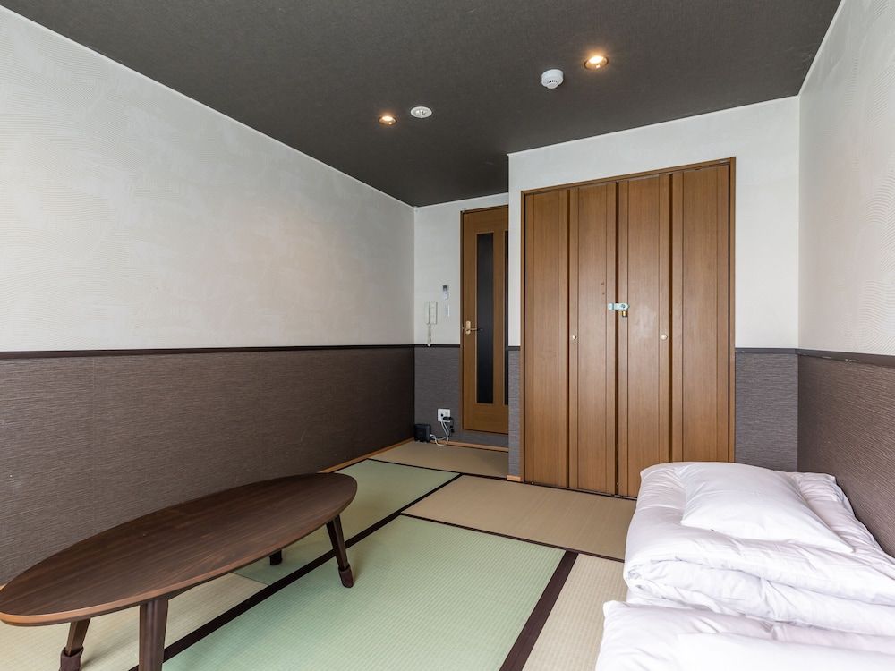 Tabist Sparkling Dolphins Inn Kyoto Japanese Room up to 2 guests (Non-Smoking) 2