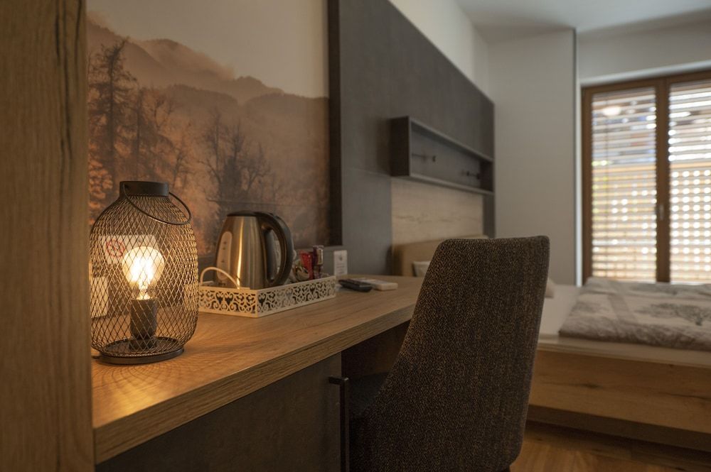 Veldes B&B Panoramic Quadruple Room 7