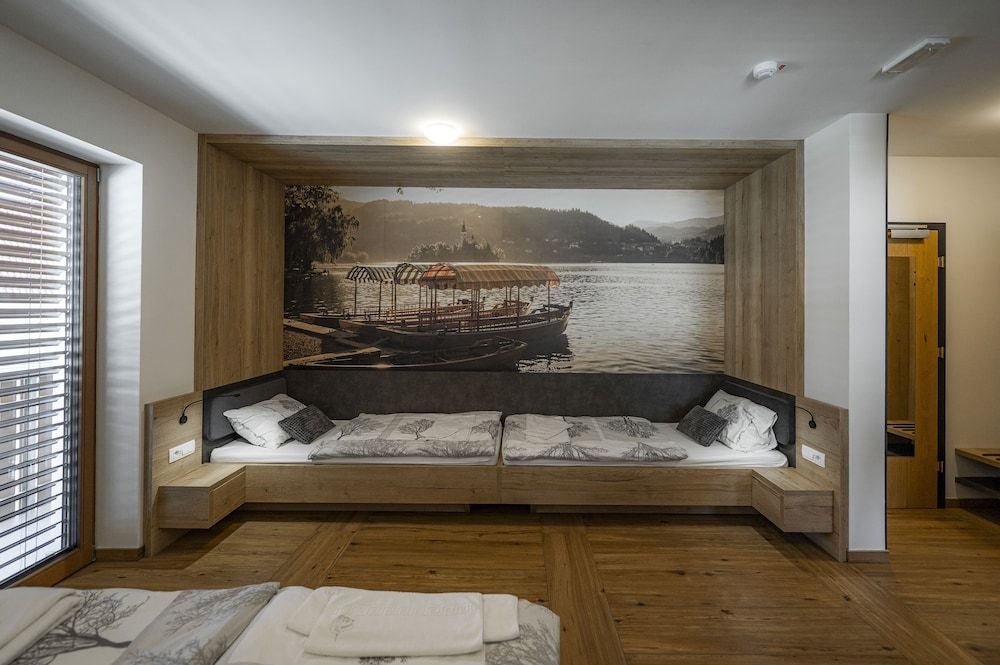 Veldes B&B Family Quadruple Room 3