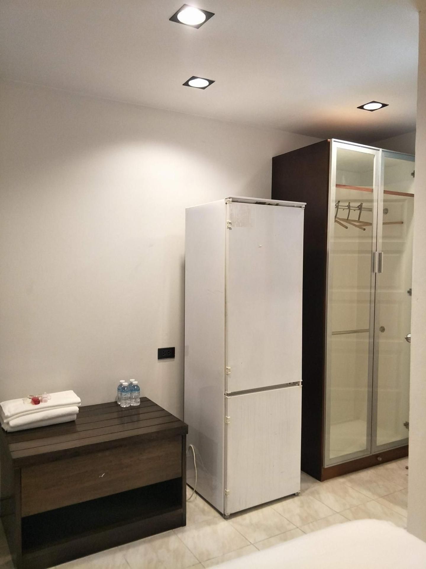 undefined The 92 residence 8