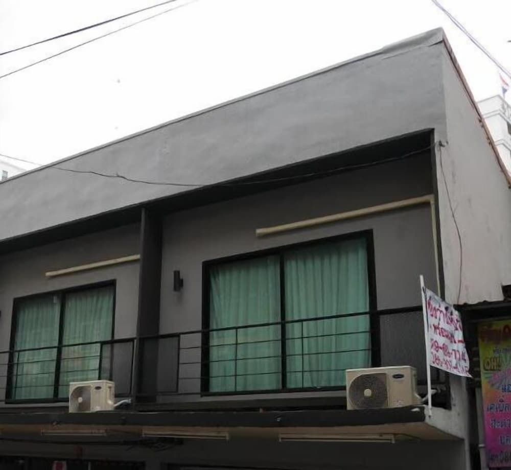 undefined The 92 residence 4
