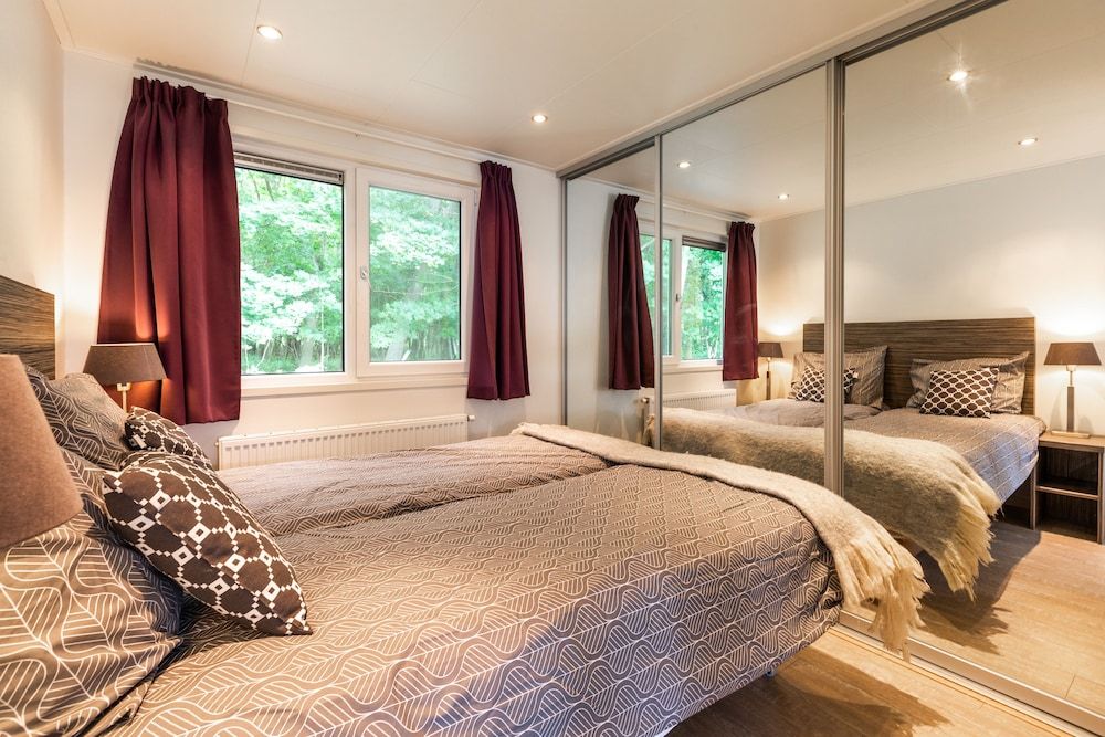 Deluxe Holiday Home for 4
