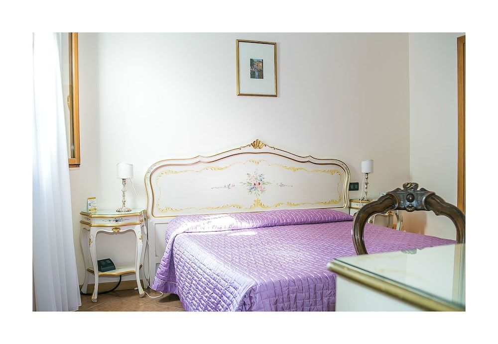 undefined Ca' Leon D'Oro 3