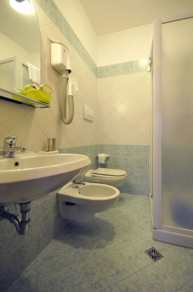 undefined Ca' Leon D'Oro 7