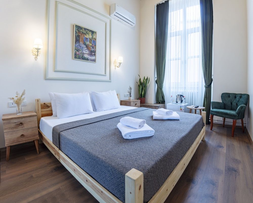 Cezayir Rooms Deluxe Room 2