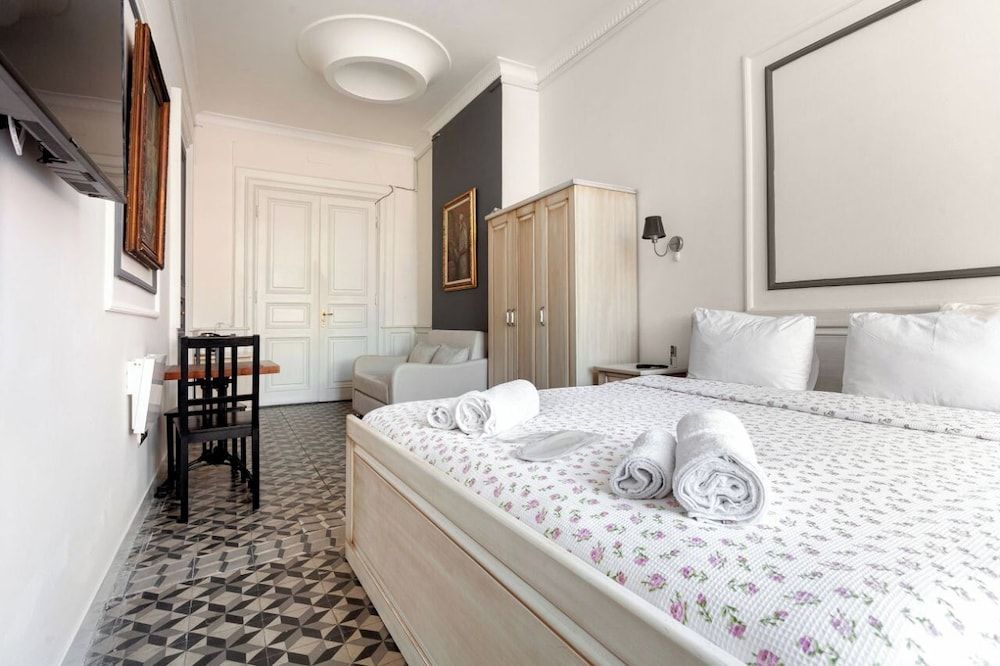 undefined Cezayir Rooms 10